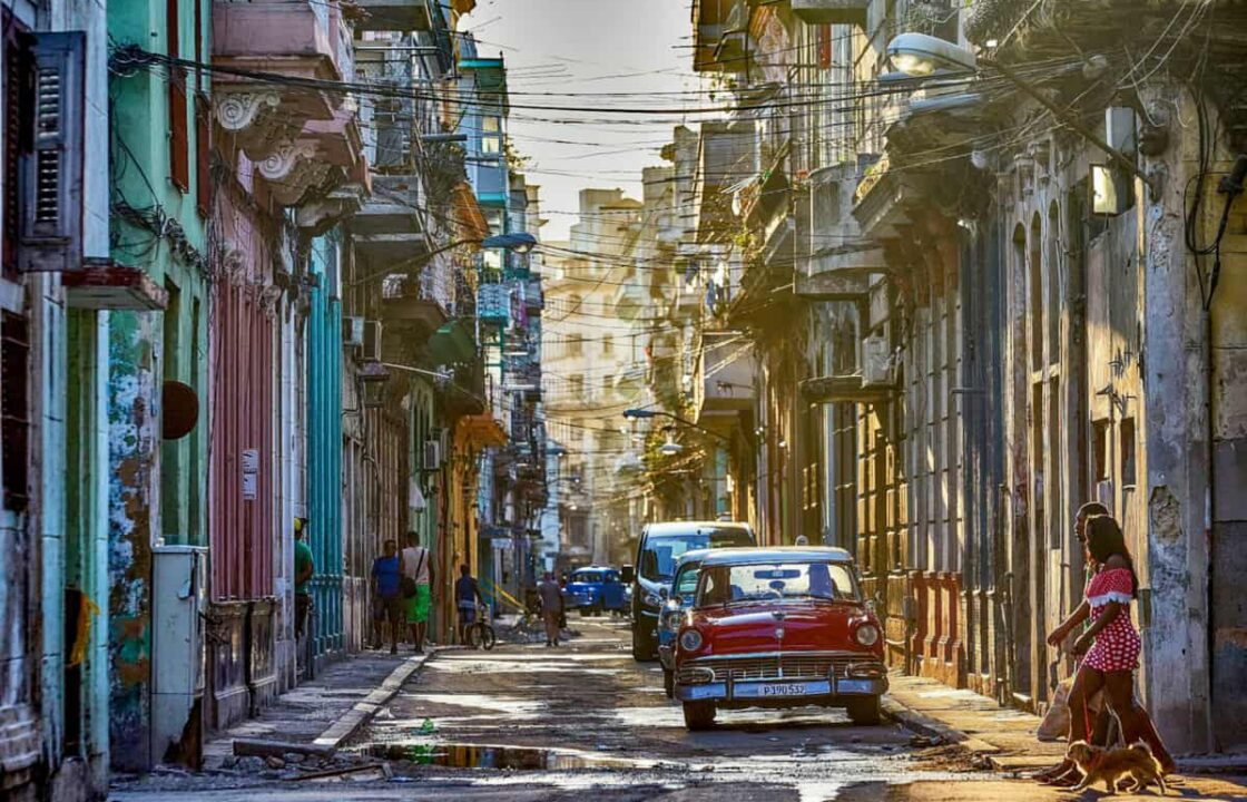 Karipske destinacije - Ulica u Havani na Kubi.